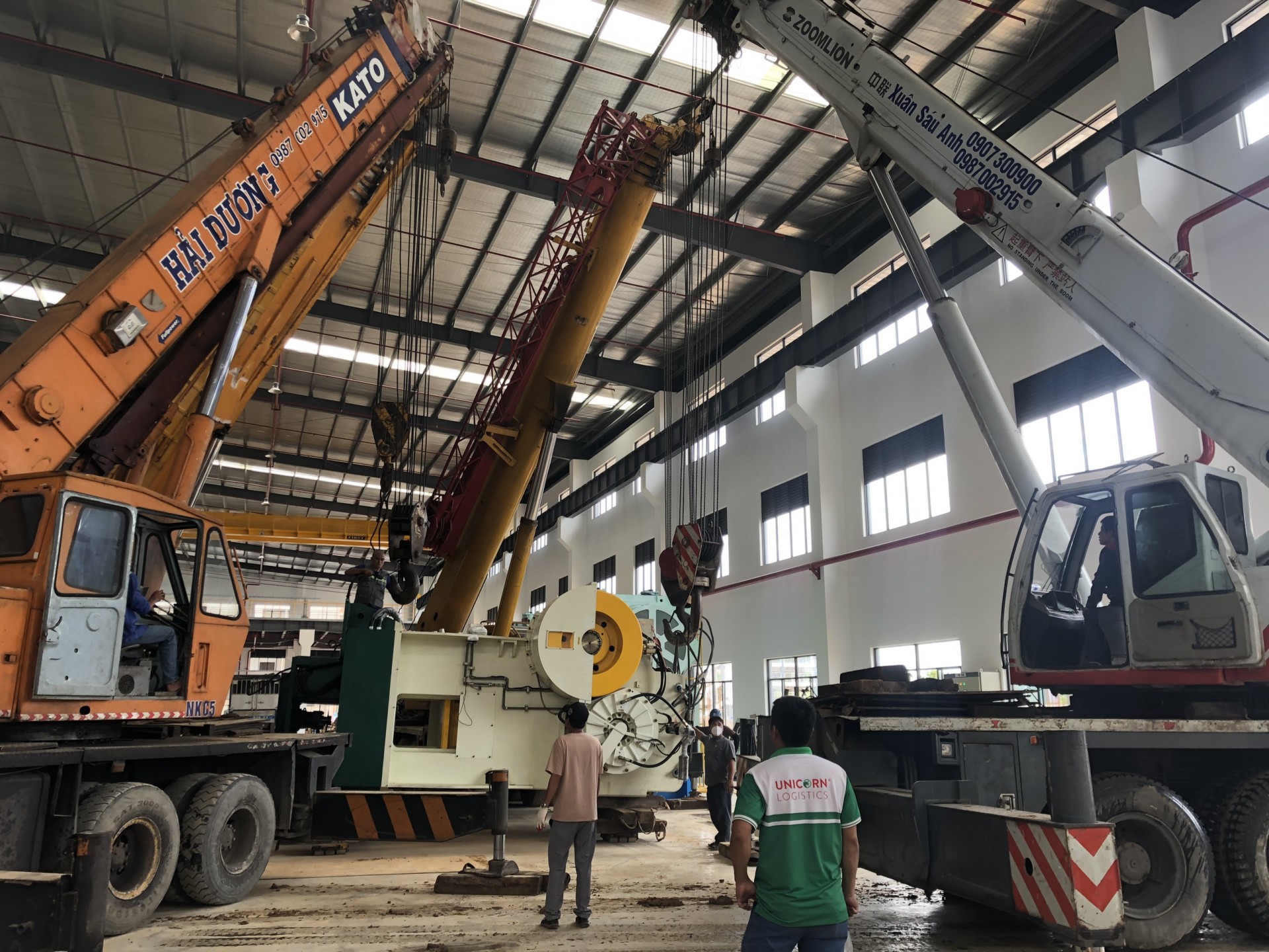 logistics tích hợp